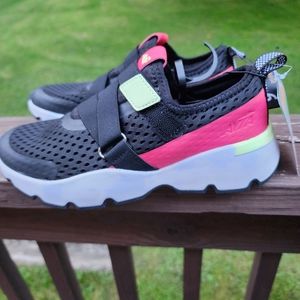 Womens Avia Easy On Walking Shoes